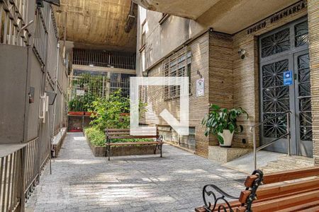 Fachada de apartamento à venda com 2 quartos, 82m² em Bela Vista, São Paulo
