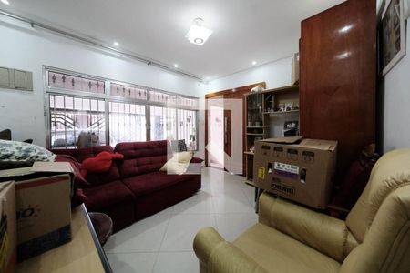 Sala de casa à venda com 3 quartos, 144m² em Vila Rio Branco, São Paulo