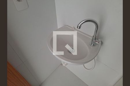 Banheiro Social de kitnet/studio à venda com 1 quarto, 24m² em Santana, São Paulo