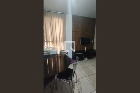 Sala de apartamento à venda com 2 quartos, 45m² em Arpoador, Contagem