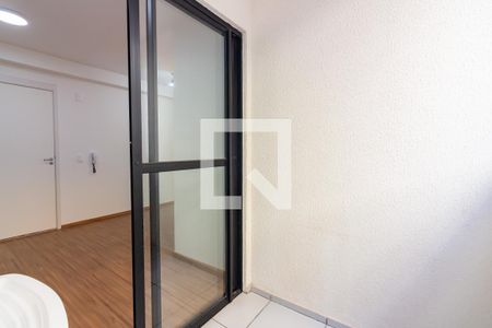 Varanda de apartamento para alugar com 2 quartos, 36m² em Metalúrgicos, Osasco
