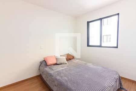Quarto 1 de apartamento para alugar com 2 quartos, 36m² em Metalúrgicos, Osasco