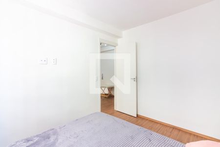 Quarto 1 de apartamento para alugar com 2 quartos, 36m² em Metalúrgicos, Osasco