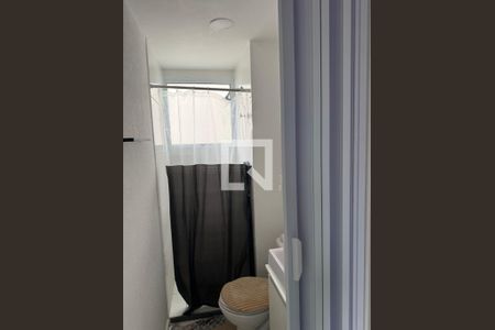 Banheiro de casa para alugar com 2 quartos, 45m² em Campo Grande, Rio de Janeiro