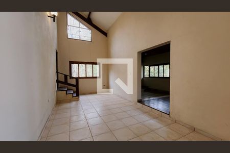 Sala de casa de condomínio para alugar com 4 quartos, 415m² em Caxambu, Jundiaí