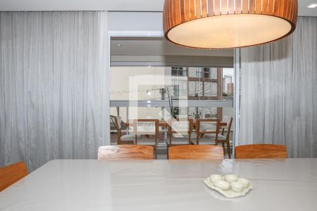 Sala de apartamento à venda com 2 quartos, 145m² em Perdizes, São Paulo