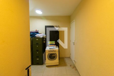 Quarto de Serviço de casa de condomínio para alugar com 4 quartos, 250m² em Rio Cotia, Cotia