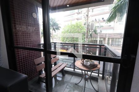 Varanda de apartamento à venda com 3 quartos, 68m² em Vila Mariana, São Paulo