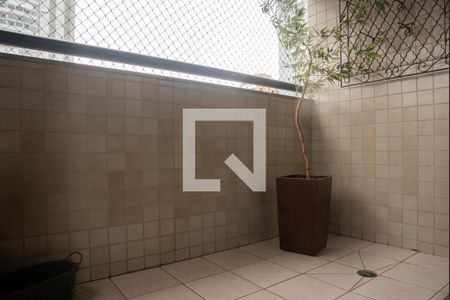 Varanda de apartamento à venda com 3 quartos, 95m² em Vila Mariana, São Paulo