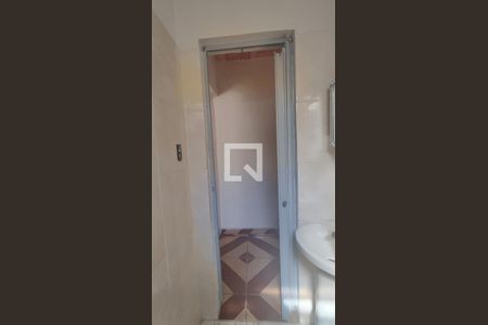 Banheiro de kitnet/studio à venda com 1 quarto, 30m² em Ressaca, Contagem
