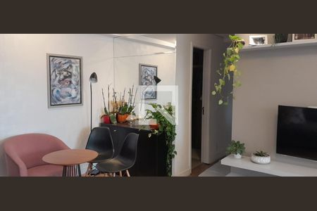 Sala de apartamento para alugar com 2 quartos, 65m² em Vila Sonia, São Paulo