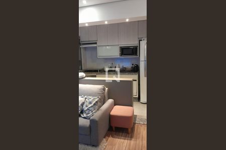 Sala de apartamento para alugar com 2 quartos, 65m² em Vila Sonia, São Paulo