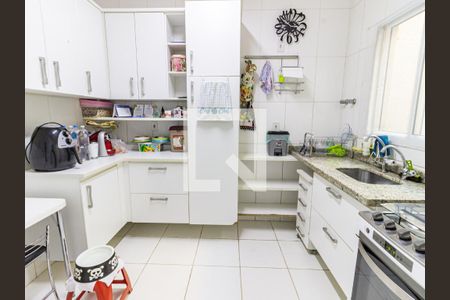 Cozinha de casa de condomínio à venda com 3 quartos, 91m² em Vila Bertioga, São Paulo