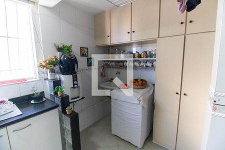 Cozinha de apartamento à venda com 2 quartos, 128m² em Santa Rosa, Niterói