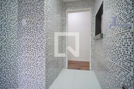 Cozinha de apartamento para alugar com 1 quarto, 44m² em Parque Santa Fé, Porto Alegre