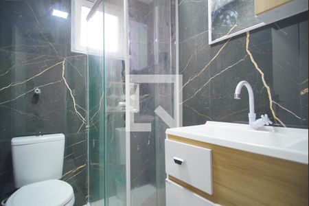 Banheiro  de apartamento para alugar com 1 quarto, 44m² em Parque Santa Fé, Porto Alegre