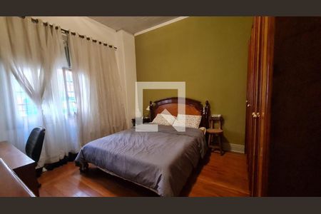 Casa à venda com 3 quartos, 263m² em Liberdade, São Paulo