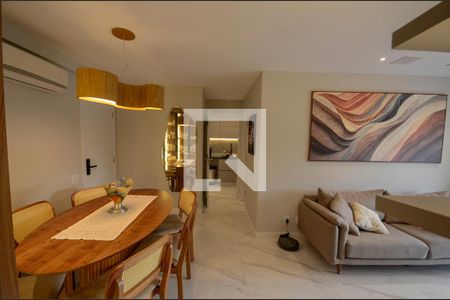 Sala de apartamento à venda com 3 quartos, 105m² em Tijuca, Rio de Janeiro