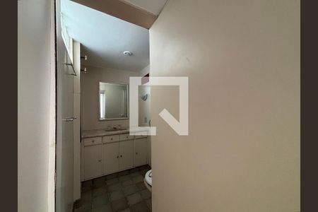 Banheiro da Suíte 1 de apartamento à venda com 4 quartos, 285m² em Ipanema, Rio de Janeiro