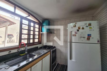 Cozinha de casa de condomínio à venda com 3 quartos, 180m² em Jardim Angela (zona Leste), São Paulo