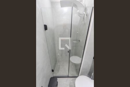 Banheiro de kitnet/studio à venda com 1 quarto, 23m² em Centro Histórico de São Paulo, São Paulo