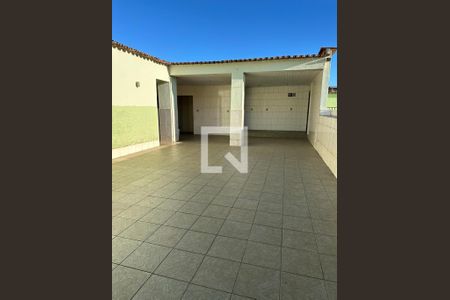 Área de serviço de casa à venda com 3 quartos, 600m² em Santa Maria, Belo Horizonte