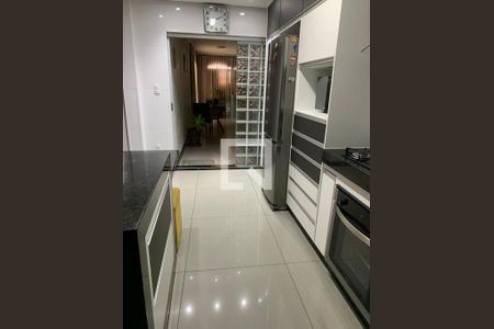 Cozinha de casa à venda com 3 quartos, 600m² em Santa Maria, Belo Horizonte