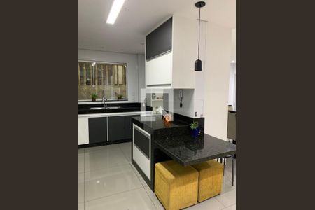 Cozinha de casa à venda com 3 quartos, 600m² em Santa Maria, Belo Horizonte