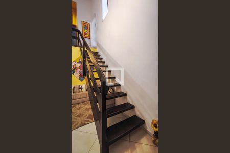 Escada de casa à venda com 3 quartos, 205m² em Andaraí, Rio de Janeiro