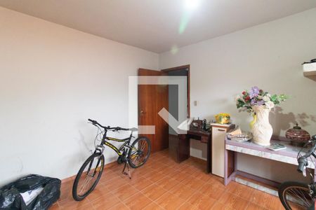 Quarto 3 de casa à venda com 4 quartos, 400m² em Ipanema, Porto Alegre