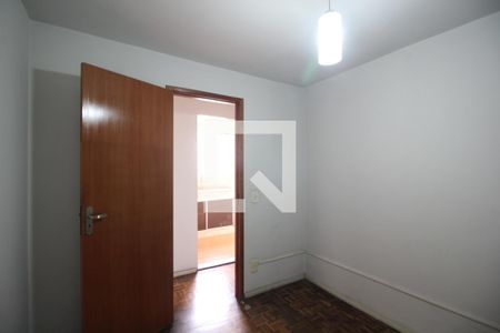 Quarto 1 de apartamento para alugar com 2 quartos, 60m² em Taquara, Rio de Janeiro