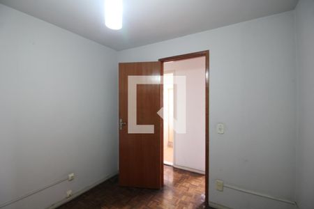 Quarto 1 de apartamento para alugar com 2 quartos, 60m² em Taquara, Rio de Janeiro
