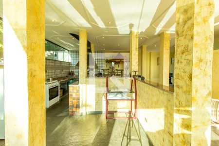 Salão de festas de casa de condomínio para alugar com 5 quartos, 900m² em Jardim Passargada I, Cotia