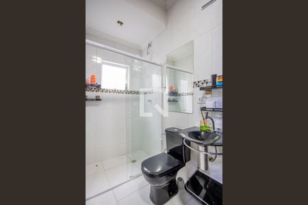 Banheiro da Suíte 2 de casa à venda com 3 quartos, 350m² em Jardim Roberto, Osasco