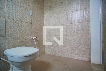 Banheiro da Suíte de casa à venda com 8 quartos, 366m² em Santos Dumont, São Leopoldo