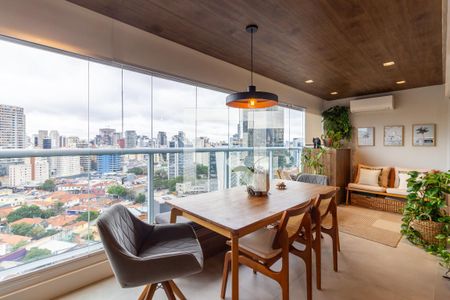Sala/Cozinha/Varanda de apartamento à venda com 1 quarto, 58m² em Pinheiros, São Paulo