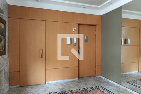 Hall de entrada de apartamento à venda com 3 quartos, 150m² em Jardim Paulista, São Paulo