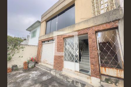 Garagem de casa à venda com 3 quartos, 236m² em Vila Ipojuca, São Paulo