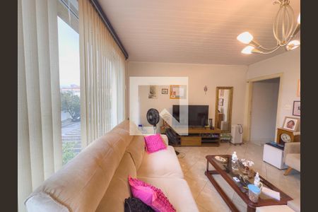 Sala de casa à venda com 3 quartos, 236m² em Vila Ipojuca, São Paulo