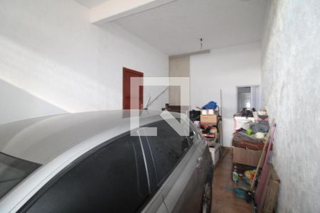 Garagem de casa à venda com 3 quartos, 262m² em Vila Celeste, São Paulo