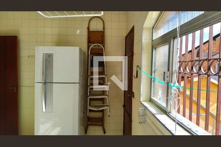 Casa à venda com 3 quartos, 280m² em Vila Curuçá, Santo André