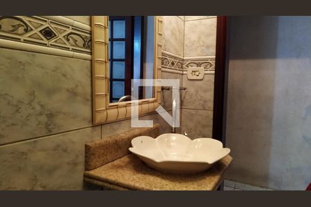 Casa à venda com 3 quartos, 280m² em Vila Curuçá, Santo André