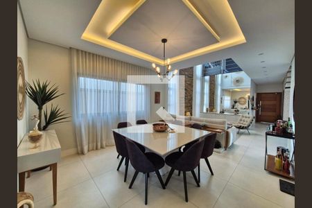 Casa de Condomínio à venda com 4 quartos, 292m² em Swiss Park, Campinas