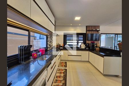 Casa de Condomínio à venda com 4 quartos, 292m² em Swiss Park, Campinas