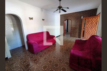 Casa à venda com 6 quartos, 290m² em Itaipu, Niterói