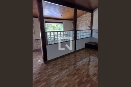 Casa à venda com 6 quartos, 290m² em Itaipu, Niterói