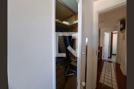 Casa à venda com 3 quartos, 205m² em Camboinhas, Niterói