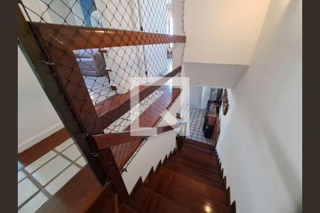 Casa à venda com 3 quartos, 205m² em Camboinhas, Niterói