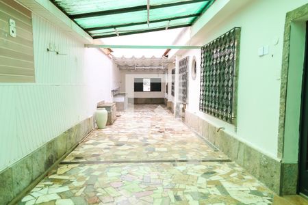 Garagem de casa à venda com 4 quartos, 193m² em Engenho Novo, Rio de Janeiro