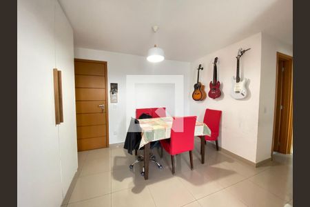 Sala de apartamento à venda com 3 quartos, 74m² em Cachambi, Rio de Janeiro